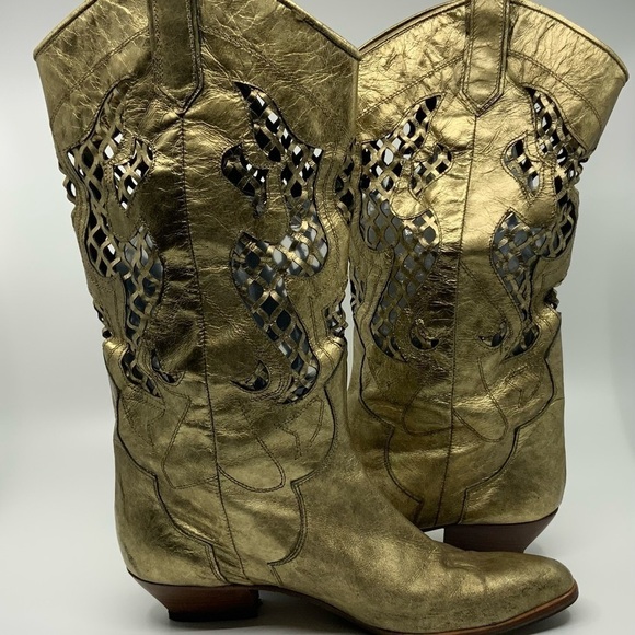 No name golden leather western boots. - Picture 12 of 16